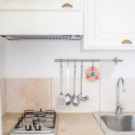 Apartment Dimora Storica La Torre Nel Borgo