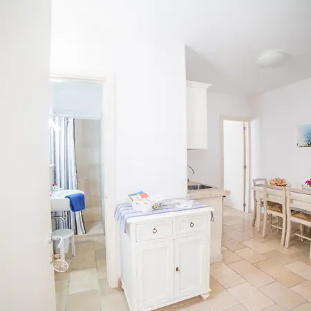 Apartment Dimora Storica La Torre Nel Borgo Borgagne