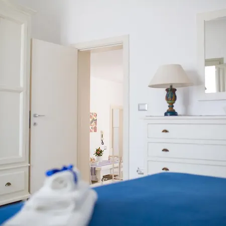 Apartment Dimora Storica La Torre Nel Borgo *